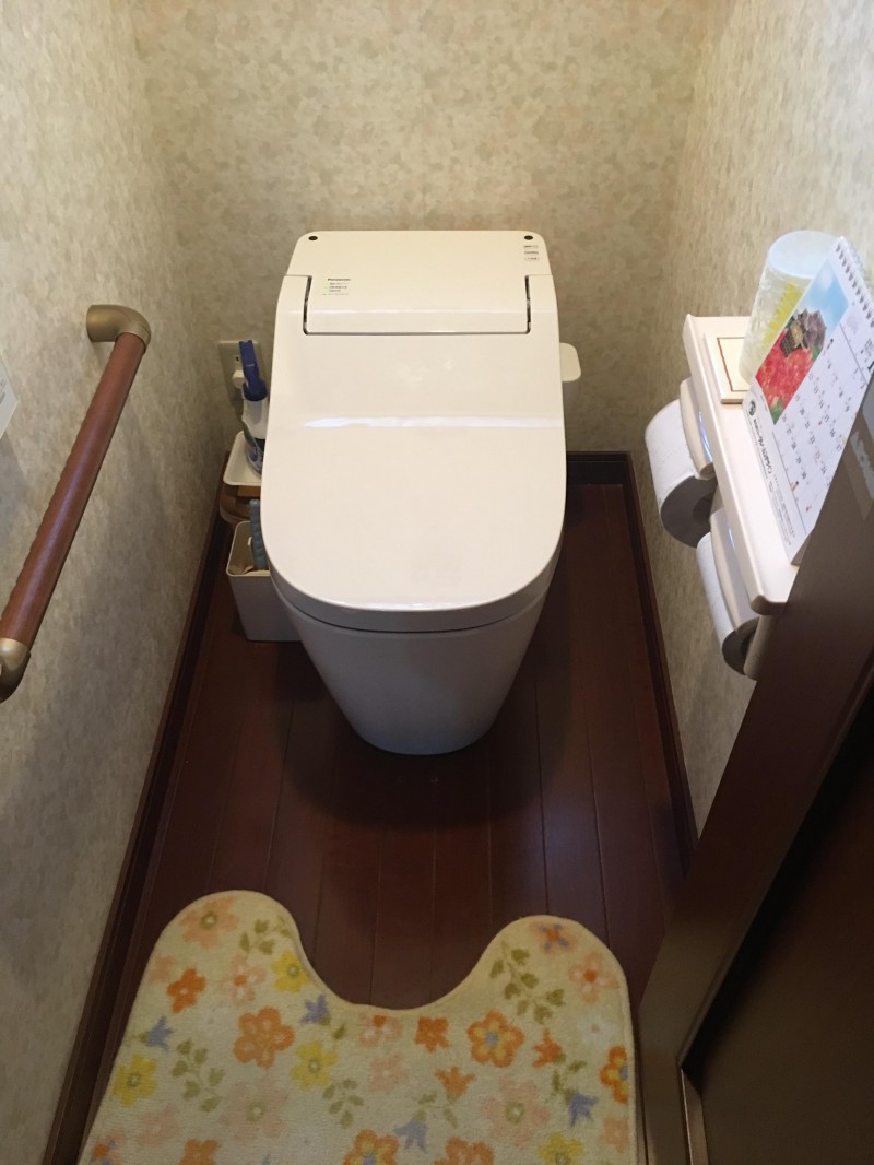 トイレ交換(アラウーノ)の画像